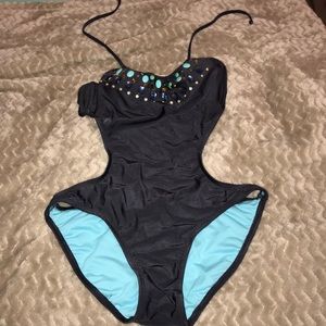 Cute 1 Piece Bathing Suit!